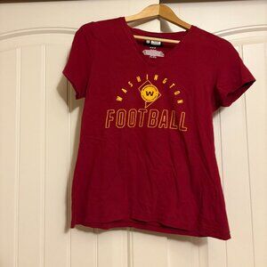 Washington Football Team T Shirt Womens Medium Maroon 100% Cotton Short Sleeve